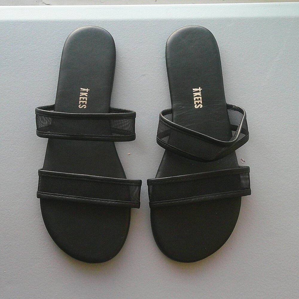 Like New Womens Size 9 TKEES Viv Mesh Flides with Two Mesh Straps & Leather Sole